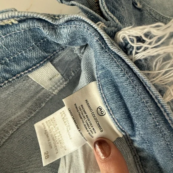 Ag saige wife leg panel crop jeans size 28
( i have two pair for sale ) - Picture 9 of 11